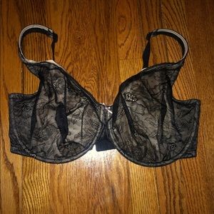 Cacique Bra Black and Pink lace 40H